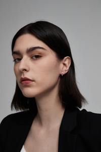 Pendiente único de oro de 14K con diamante marquesa azul y rosa flotante cultivado en laboratorio, con rosca para hélice y cartílago, brillante y único. - Product Image 4