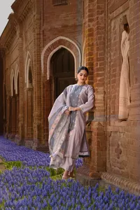 Colección Safaa Maysa: Tela de algodón premium tejida con diseño Chikankari sin coser, con dupatta a juego. Ropa étnica al por mayor. - Product Image 2