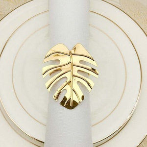 Nouveau design rond de serviette poli en or avec design fleuri aspect moderne rond de serviette royal de haute qualité pour restaurant mariage maison - Product Image 4