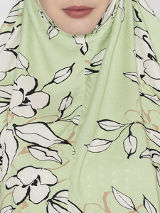 Digital Printed Floral <b>Chiffon</b> Hijab Long Lightweight Breathable Quick Dry Summer Daily Wear <b>Scarf</b> for Modern Women Wear <b>Scarf</b> - Product Image 6