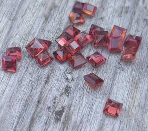 Granate Rojo Natural Cuadrado Facetado Calibrado, Gema Suelta Certificada Sin Tratar, Lote Listo Para Engastar en Joyería - Product Image 3