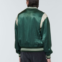 Veste Sukajan moderne pour hommes, design brodé personnalisé de qualité supérieure, coupe confortable, idéale pour les amateurs de mode streetwear.