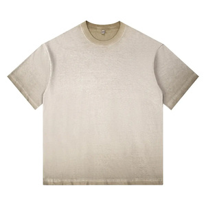T-shirts personnalisés en coton acidifié, coupe oversize, style streetwear homme, marque privée - Product Image 3