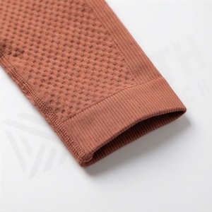 Conjunto de Yoga para Mujer, Personalizado, Nuevo, Premium, Venta en Línea, Ropa Deportiva sin Costuras para Damas, Ropa Deportiva para Gimnasio, Ropa de Entrenamiento, Ropa de Fitness - Product Image 6