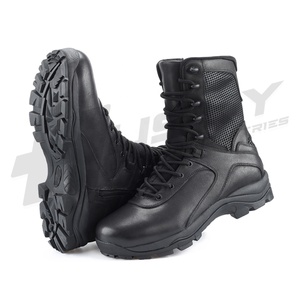 Botas protectoras de cuero para motocicleta para hombre, calzado transpirable para Moto, color negro - Product Image 1