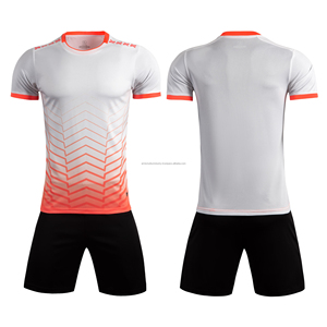 Uniforme de Fútbol Personalizado de Alta Calidad para Hombre, Conjunto Deportivo Completo, Transpirable, Nuevo Diseño, Venta al Por Mayor Directa de Fábrica - Product Image 3