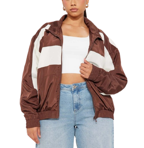 Chaqueta cortavientos de nailon para mujer, estilo moderno, con bloques de color, transpirable, talla grande, con bolsillos y cremallera. - Product Image 6