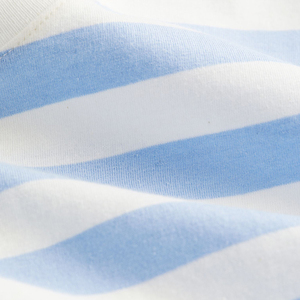 Nouveautés estivales : T-shirts amples et unis de haute qualité, prix de gros, pour femmes. - Product Image 5