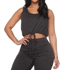 Ensemble de yoga pour femmes pas cher, vêtements de fitness de haute qualité pour l'entraînement et un style de vie actif quotidien - Product Image 5