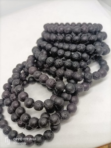 Bracelet en pierre de lave naturelle, bracelet en perles volcaniques noires, bracelet diffuseur d'huiles essentielles, bijoux en pierres précieuses faits à la main, vente en gros - Product Image 2