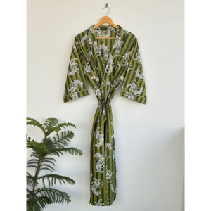 V-Neck Printed <b>Animal</b> <b>Pattern</b> Breathable <b>Knitted</b> Kimono Robe Belt Three Quarter Sleeve Maxi Length Loose Fit 100% Cover-Up - Product Image 1