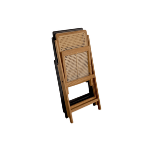 Chaise de salle à manger pliable Virox en teck massif avec dossier croisé au design moderne pour la salle à manger et le salon - Product Image 2
