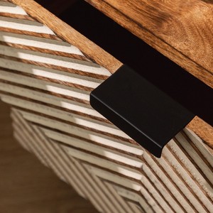 โต๊ะข้างเตียงไม้มะม่วง แวนดาน่า โนวา มิรา - Product Image 2