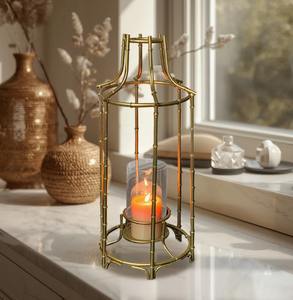 Porte-bougie en métal doré avec verre, élégant décor de table pour Noël à prix avantageux - Product Image 5