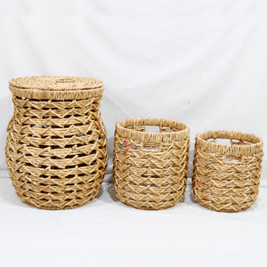 Paniers de rangement en jacinthe d'eau, ronds, style bohème, faits à la main en fibres végétales, pour l'organisation du salon - Product Image 1