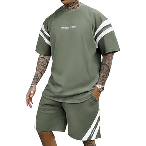 Conjuntos cortos de 2 piezas para hombre, conjunto deportivo de verano, camiseta a rayas y pantalones cortos, conjunto deportivo de manga corta - Product Image 1