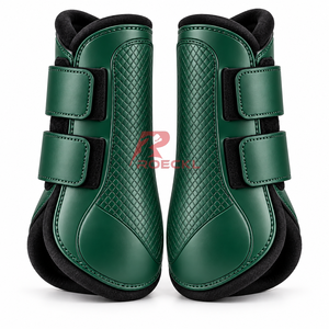 Botas ligeras para cepillado de caballos con forro acolchado, cierres seguros y soporte flexible para un uso ecuestre diario cómodo. - Product Image 1