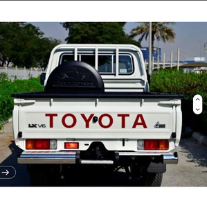 Utilisé pour un pick-up à cabine simple 79, turbo, boîte manuelle, conduite à gauche, sièges en cuir, intérieur foncé R21 - Product Image 6