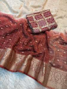 Sari en viscose chinnon rembourré pour femme, avec blouse contrastante Bandhani, idéal pour les fêtes, infroissable, séchage rapide, meilleure combinaison de couleurs, toutes les tailles. - Product Image 5