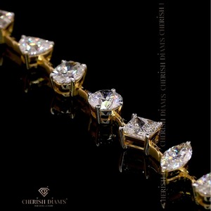 Bracelet en diamants de laboratoire de formes variées en or jaune 7,6 carats certifié IGI pureté VVS 10/14/18 carats Vente en gros Exportation - Product Image 3