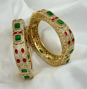 Premium Design Antique Gold Plated Brass Kada Bangle Set Elegant Bridal Wear STUNNING SPARKLES for Women for Special Occasions - Product Image 2