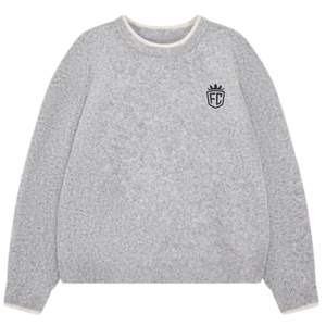 Pull en maille gris à col rond avec bordure contrastée, doux, confortable, ajusté, léger, pour un usage décontracté - Product Image 1