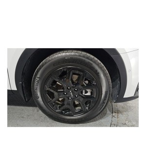 Kia Sorento HEV 1.6 2WD 2024 con Caja de Cambios Automática, Asientos de Cuero, Volante a la Izquierda, 21,158 km - Product Image 5