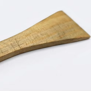 Petite cuillère en bois pour pot de miel, aliments pour bébés, garnitures de desserts et emballages cadeaux - Product Image 1