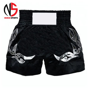 Shorts de Muay Thai pour hommes à prix raisonnable, dernière mode, haute qualité, anti-plis, tendance, avec un design optimal. - Product Image 1