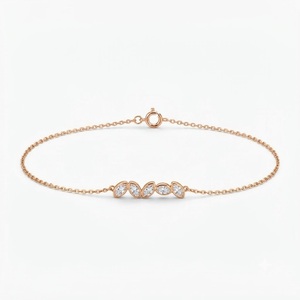 Bracelet chaîne délicat en or jaune 14K avec diamant de laboratoire 1 carat HPHT et cinq diamants marquise – Cadeau d'anniversaire minimaliste - Product Image 2