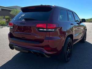 รถ SUV สปอร์ตหรูมือสอง ปี 2018 เครื่องยนต์ V8 กำลังสูง - Product Image 5