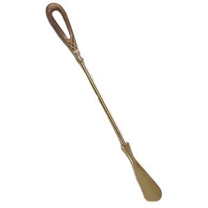 Chausse-pied moderne en laiton à long manche avec poignée en bois artisanale – Aide à l'enfilage de chaussures haut de gamme pour la maison, l'hôtel et les cadeaux - Product Image 1