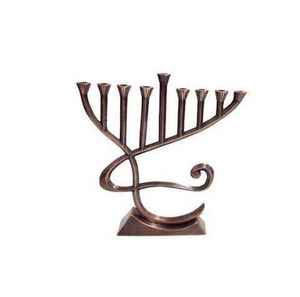 Menorah de Aluminio de Calidad Duradera para el Hogar, Villas, Iluminación de Mesa, Uso Decorativo, Portavelas de Hanukkah en Dorado - Product Image 3