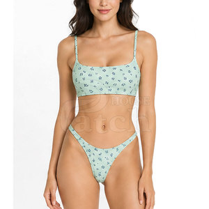 Ensemble bikini deux pièces élégant pour femme, maillot de bain haut de gamme, bas taille haute, tissu extensible, motif personnalisé, pour vacances à la plage et stations balnéaires estivales - Product Image 5