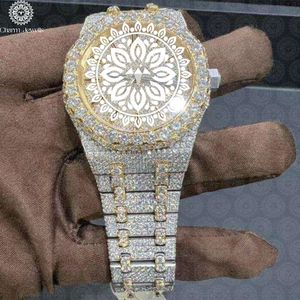 Reloj de Lujo para Hombre Charm Jewells, Acero Inoxidable, Bisel con Diamantes Dorados, Movimiento Mecánico Analógico, Caja Cuadrada de 40 mm, 10 Bar - Product Image 2