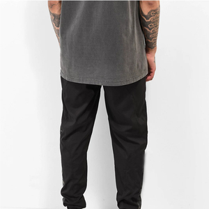 Pantalon coupe-vent personnalisé pour homme, séchage rapide, léger, pour sports de plein air, respirant, pour voyage et randonnée, fabricant OEM ODM - Product Image 4