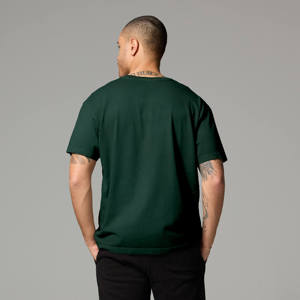Personaliza tu propia camiseta con cuello redondo, manga corta, informal, con logo impreso en la parte delantera, transpirable, estilo jersey, de algodón lavado vintage. - Product Image 3