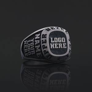 Anillo de Graduación Universitario BOJ MCollege Ring 024 Personalizado en Plata con Diamantes, Unisex, Certificado por GIA, Micro, Bajo Precio - Product Image 2