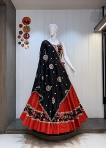 <b>Women</b> <b>Lehenga</b> Choli Set Pure Cotton Embroidered Reversible Festive Outfit Wedding and Diwali Wear - Product Image 5