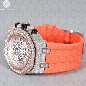 Charm Jewells Reloj redondo de lujo con incrustaciones de diamantes para mujer, acero inoxidable, analógico, cuarzo, correa de silicona naranja, 43 mm - Product Image 3