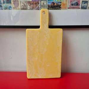 Tabla de cortar rectangular amarilla con mango, tabla de cortar para cocina, tablas Candice - Product Image 3