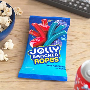 Jolly Rancher Ropes, bonbons en spirale saveur cerise et framboise bleue, saveur sucrée et acidulée, paquet en vrac, bonbons à mâcher, style importé, nouvelle arrivée - Product Image 1