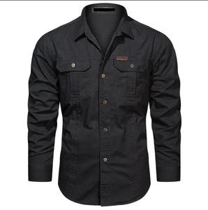 T-shirt décontracté à manches longues pour homme avec impression photo et poches poitrine en jersey polyester/coton respirant et à séchage rapide, noir - Product Image 2