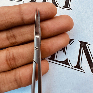 Ciseaux à cuticules pour nail art en acier inoxydable allemand avec crochet et bord tranchant comme un rasoir, ciseaux à cuticules pour manucure - Product Image 6