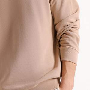 Sweat-shirts personnalisés en gros pour femmes, col rond, couleur unie, séchage rapide, respirants, service OEM, design sur mesure - Product Image 4