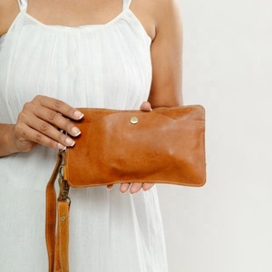 Nuevo bolso de barra cruzada móvil turquesa de cuero con pelo occidental hecho a mano, bolso de teléfono occidental de cuero genuino personalizado para mujer - Product Image 4