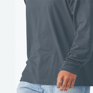 เสื้อยืดแขนยาวผู้ชายคุณภาพสูงขายดี 100% ผ้าฝ้ายถัก ลายเรียบ ปรับแต่งได้ แห้งเร็ว ระบายอากาศดี ขายส่ง - Product Image 5