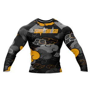 Saqibandco Rashguard Unisex Negro con Estampado de Nubes Naranjas, Ajustado, para BJJ, Spandex/Poliéster 240g, Elástico, Absorbe la Humedad, para Deportes de Combate - Product Image 1