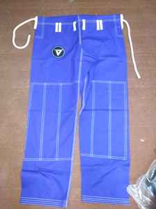 Uniformes de Artes Marciales de Jiu Jitsu BJJ Bordados a Mano Personalizados, 100% Algodón, Secado Rápido, Transpirables, de Alta Calidad, Venta al Por Mayor - Product Image 4