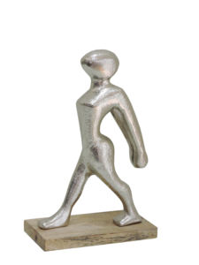 Estatua Moderna Abstracta de Hombre Caminando en Aluminio - Escultura Figurativa Plateada sobre Base de Madera - Decoración Contemporánea para Hogar u Oficina - Product Image 5